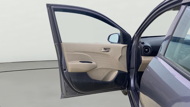 View Hyundai New Santro Image 30 Used Hyundai New Santro Image 30