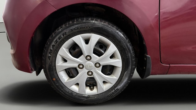 View Hyundai Grand i10 Image 27 Used Hyundai Grand i10 Image 27