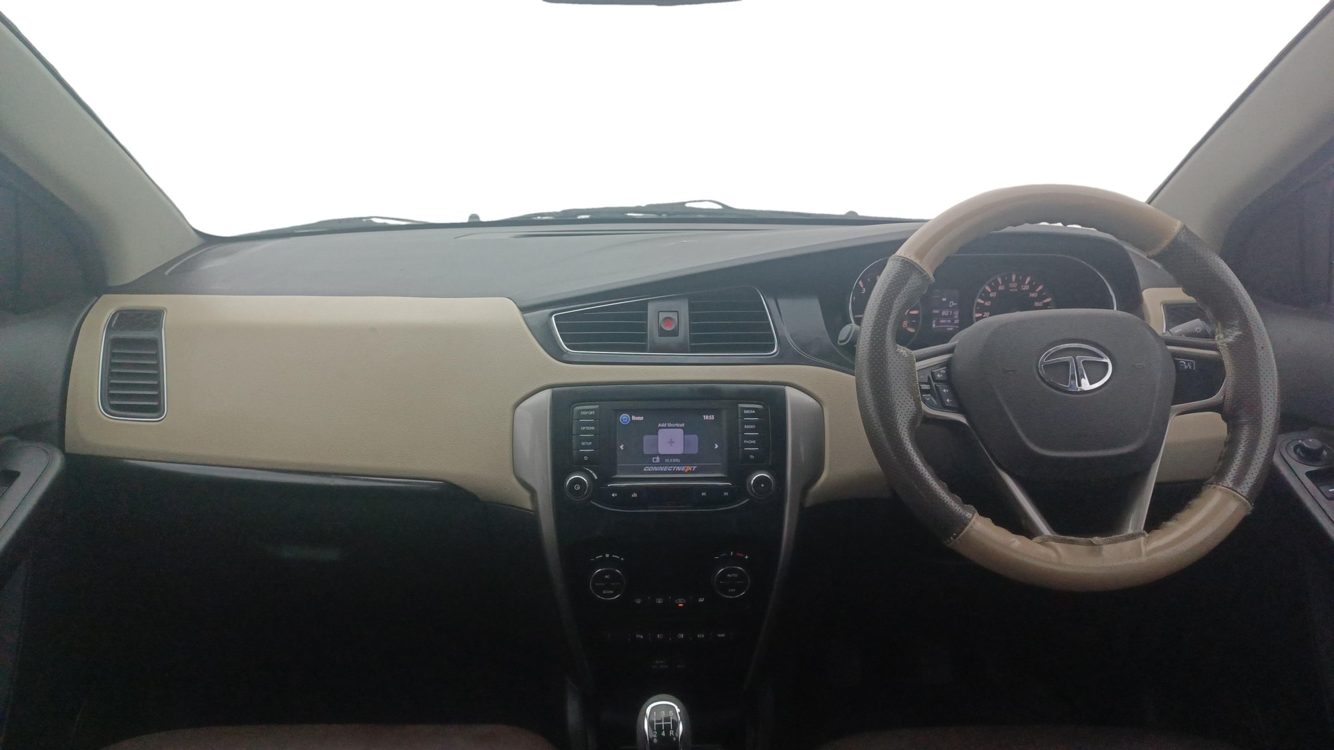 View 2014 Tata Zest XT Petrol Image 15 Used 2014 Tata Zest XT Petrol Image 15