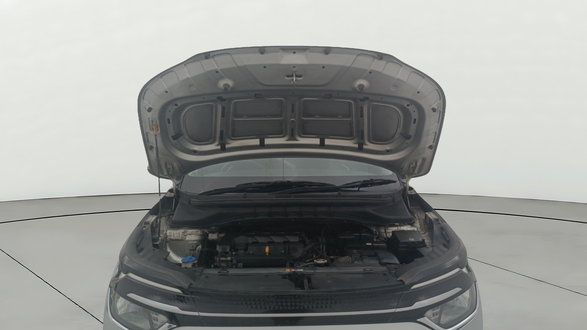 View 2023 Kia Carens Prestige 1.5 Petrol 7 STR Image 21 Used 2023 Kia Carens Prestige 1.5 Petrol 7 STR Image 21