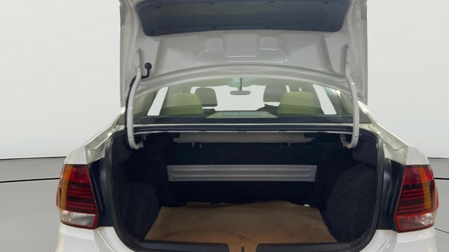 View Volkswagen Vento Image 37 Used Volkswagen Vento Image 37