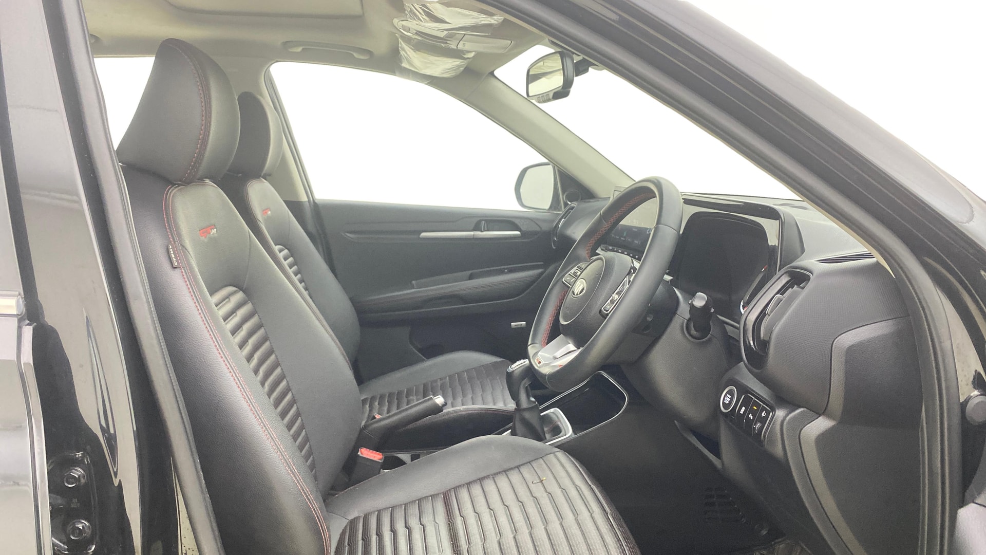 View 2021 Kia Sonet GTX Plus iMT Petrol Image 18 Used 2021 Kia Sonet GTX Plus iMT Petrol Image 18
