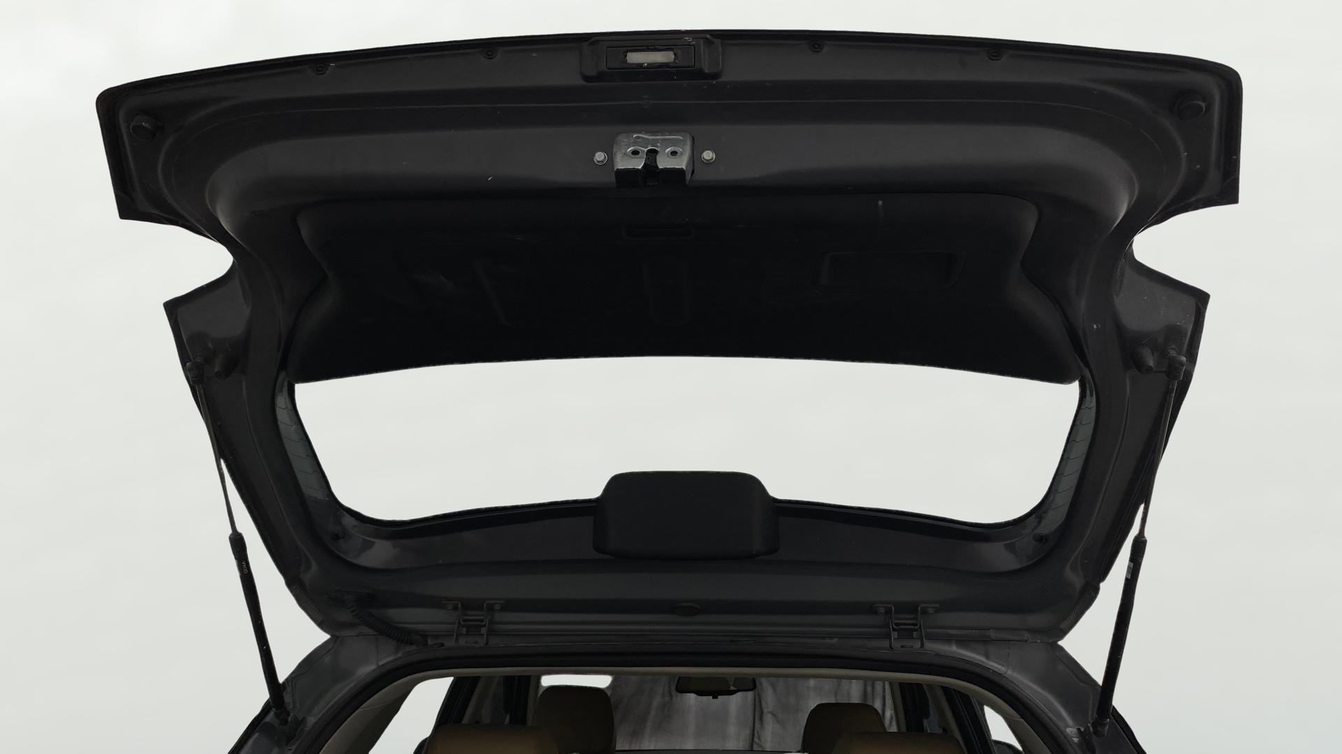 View 2021 Hyundai Venue SX Plus 1.0 Petrol AT Image 17 Used 2021 Hyundai Venue SX Plus 1.0 Petrol AT Image 17