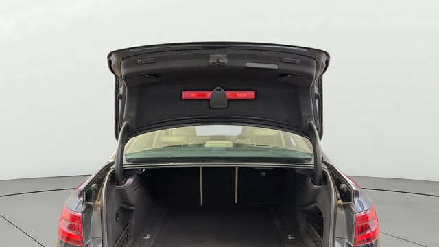 View Audi A4 Image 17 Used Audi A4 Image 17