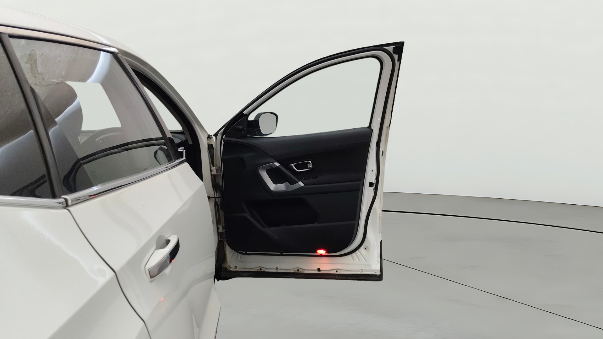 View 2020 Tata Harrier XE Image 47 Used 2020 Tata Harrier XE Image 47