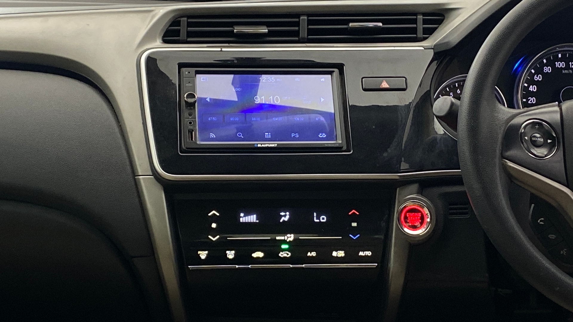 View 2019 Honda City ZX MT Diesel Anniversary Edition Image 18 Used 2019 Honda City ZX MT Diesel Anniversary Edition Image 18