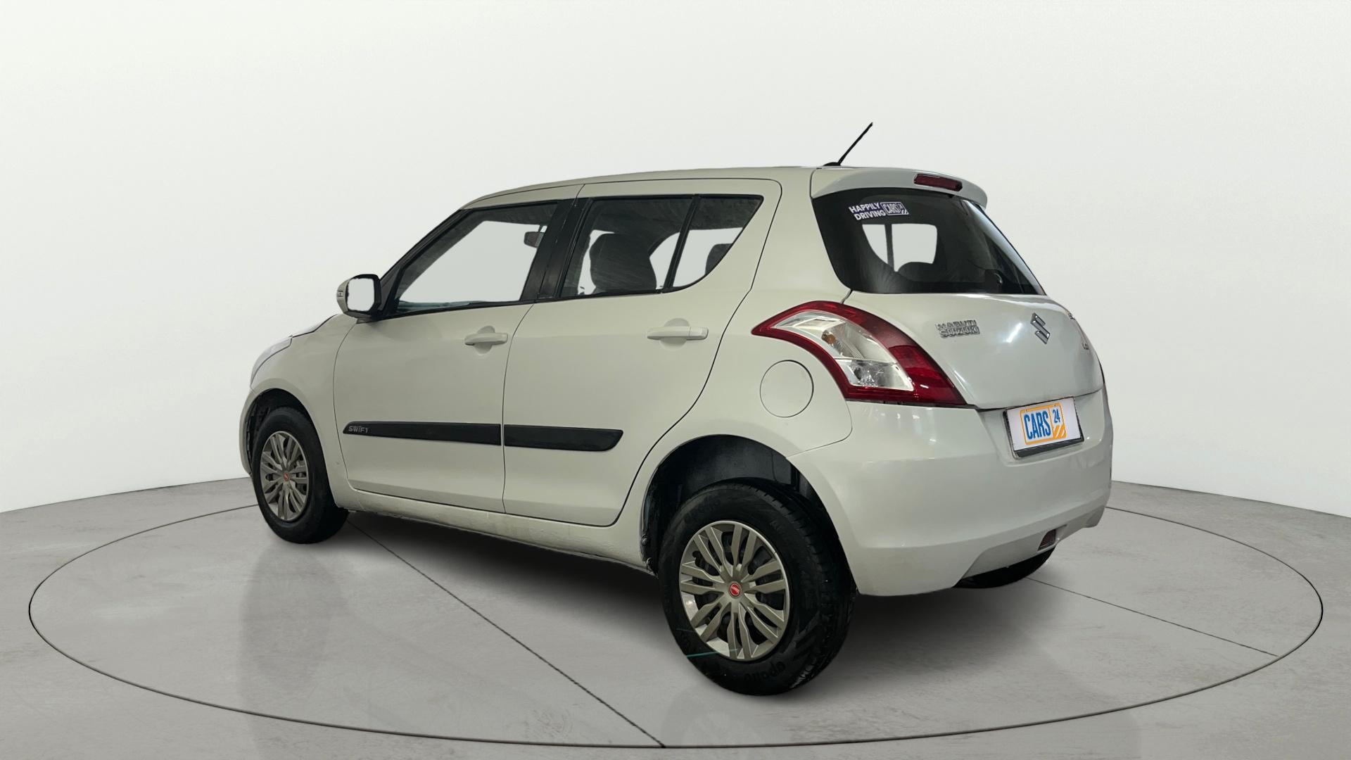 View 2016 Maruti Suzuki 1000 Base Variant Image 2 Used 2016 Maruti Suzuki 1000 Base Variant Image 2