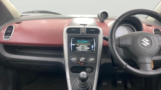 View Maruti Suzuki 1000 Image 17 Used Maruti Suzuki 1000 Image 17