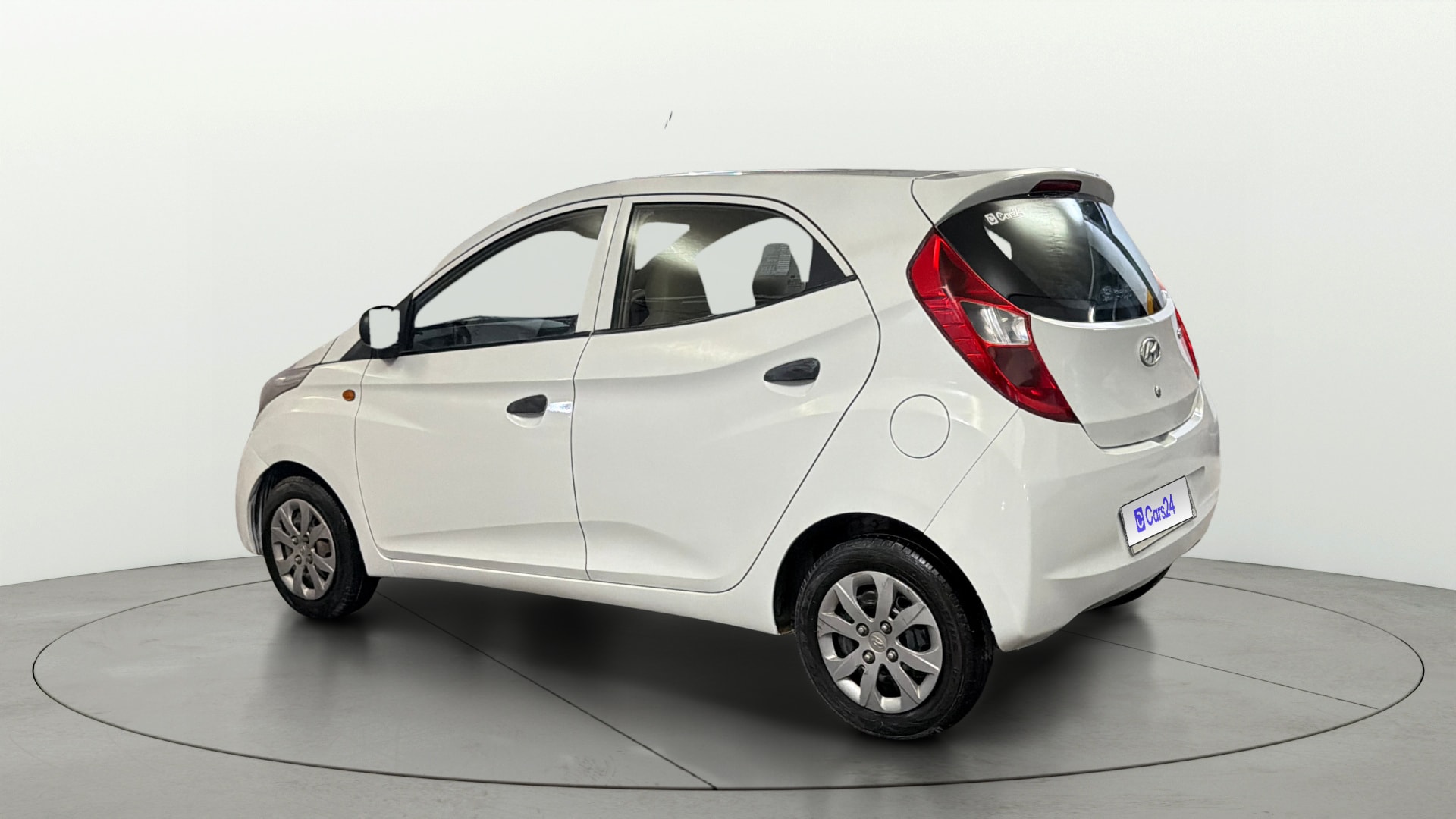 View 2017 Hyundai EON Magna Plus Image 2 Used 2017 Hyundai EON Magna Plus Image 2
