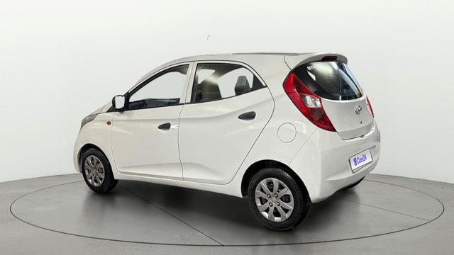 View Hyundai EON Image 2 Used Hyundai EON Image 2
