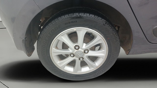 View Hyundai Grand i10 Image 32 Used Hyundai Grand i10 Image 32