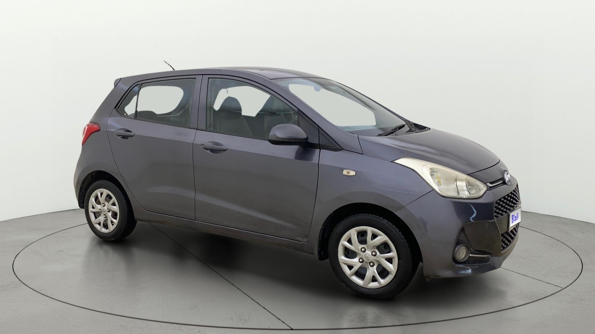 View 2018 Hyundai Grand i10 1.2 Magna Petrol AT Image 35 Used 2018 Hyundai Grand i10 1.2 Magna Petrol AT Image 35