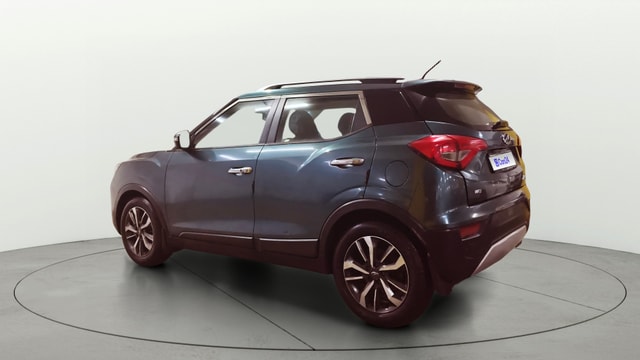 View Mahindra XUV300 Image 2 Used Mahindra XUV300 Image 2