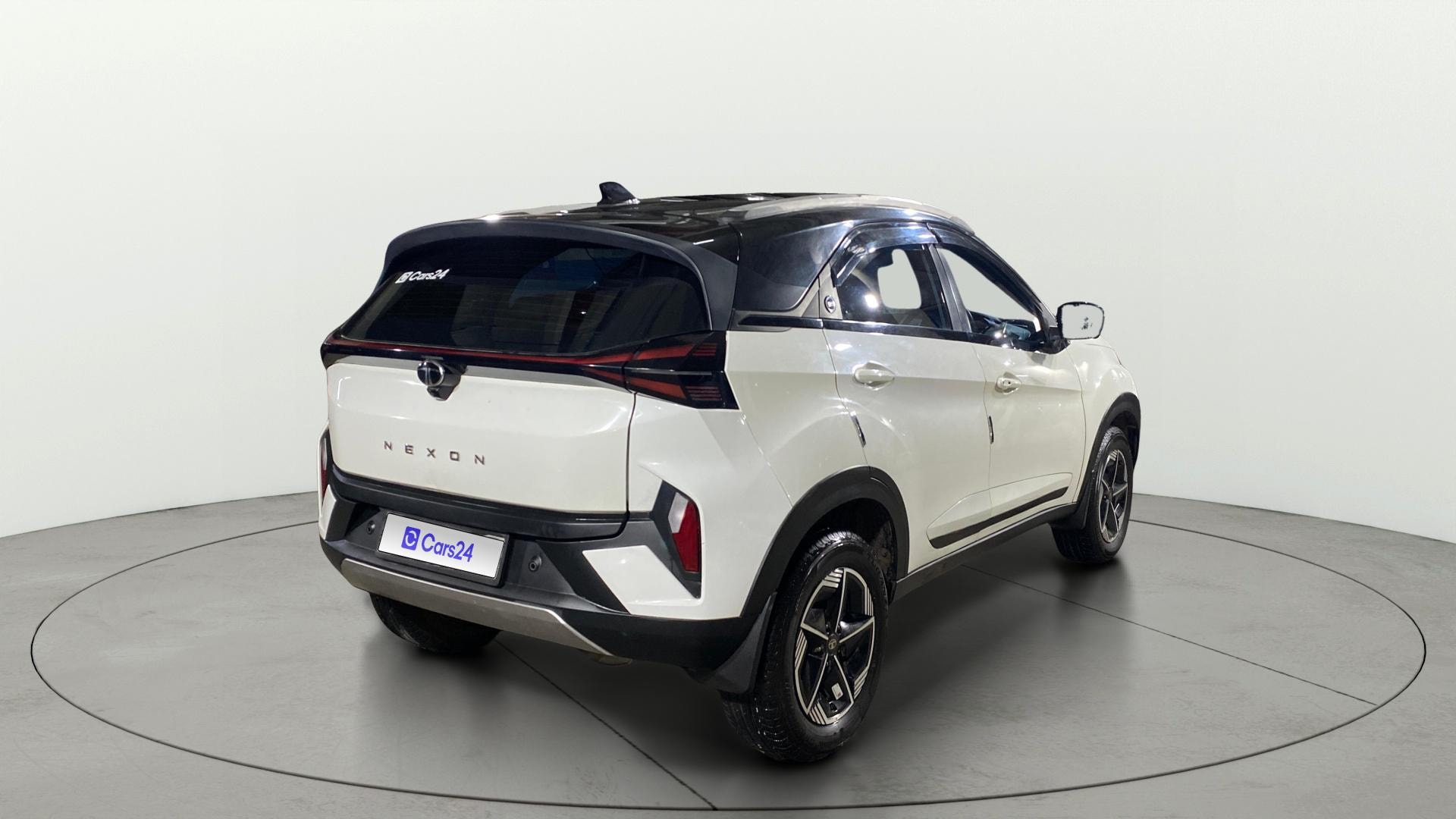View 2024 Tata Nexon Revotron XE Image 45 Used 2024 Tata Nexon Revotron XE Image 45