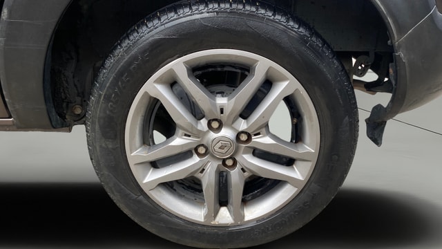 View Renault Triber Image 7 Used Renault Triber Image 7