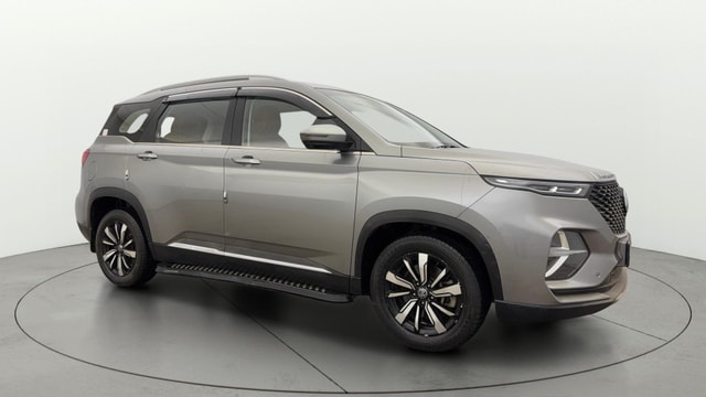 View MG Hector Plus Image 24 Used MG Hector Plus Image 24