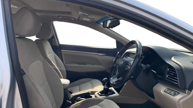 View Hyundai Elantra Image 28 Used Hyundai Elantra Image 28