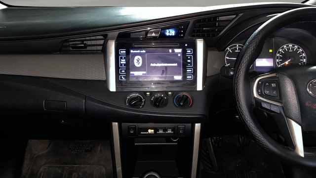 View Toyota Innova Crysta Image 18 Used Toyota Innova Crysta Image 18