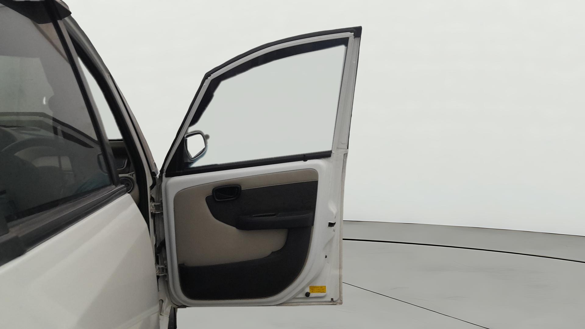 View 2016 Tata Nano Twist XT Image 43 Used 2016 Tata Nano Twist XT Image 43