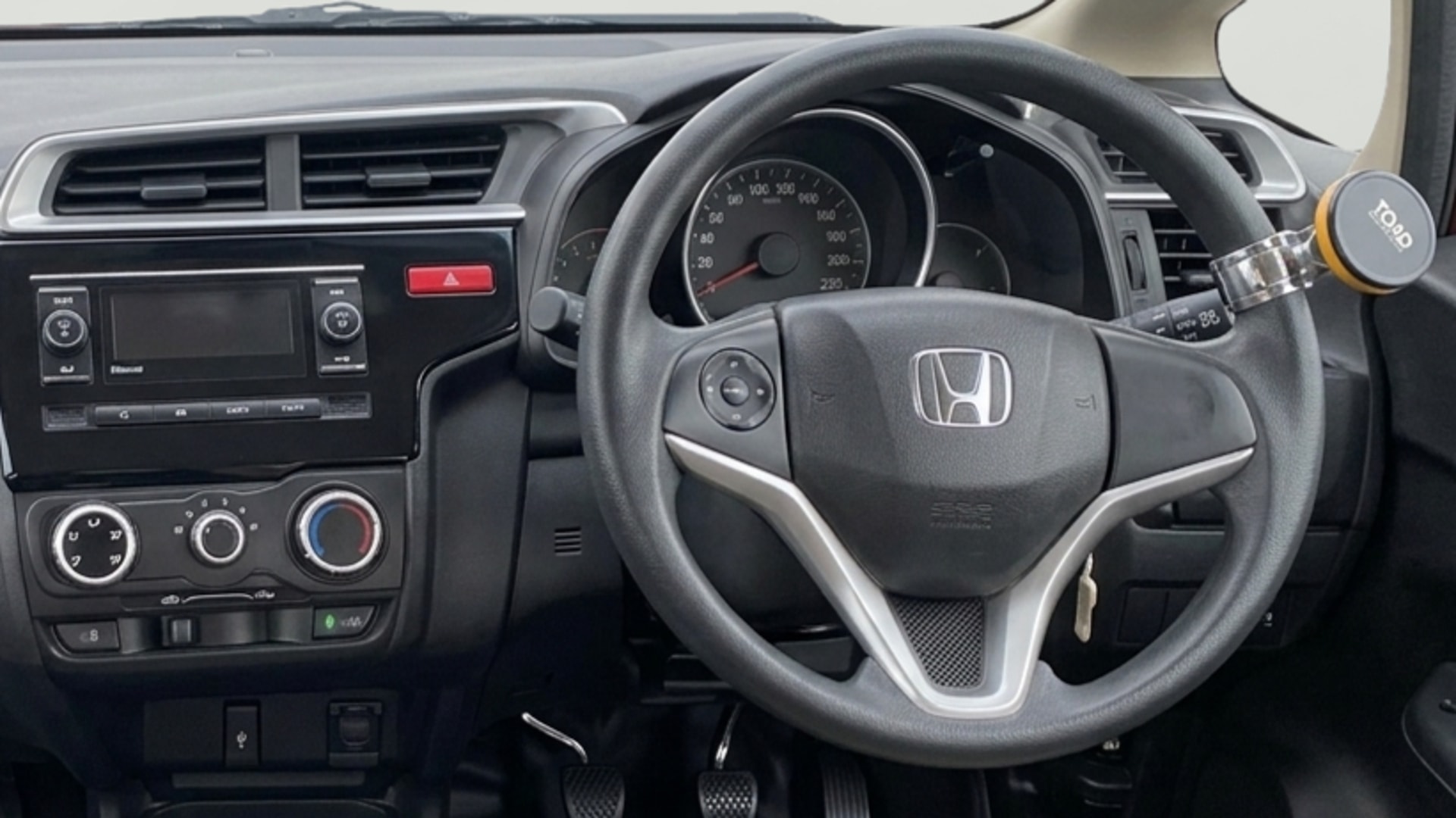 View 2015 Honda Jazz E MT Diesel Image 20 Used 2015 Honda Jazz E MT Diesel Image 20