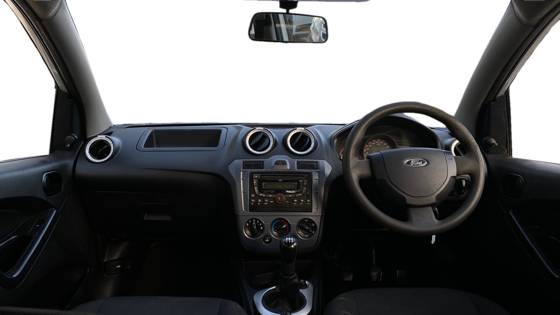 View 2013 Ford Figo 1.2P Ambiente MT BS IV Image 16 Used 2013 Ford Figo 1.2P Ambiente MT BS IV Image 16