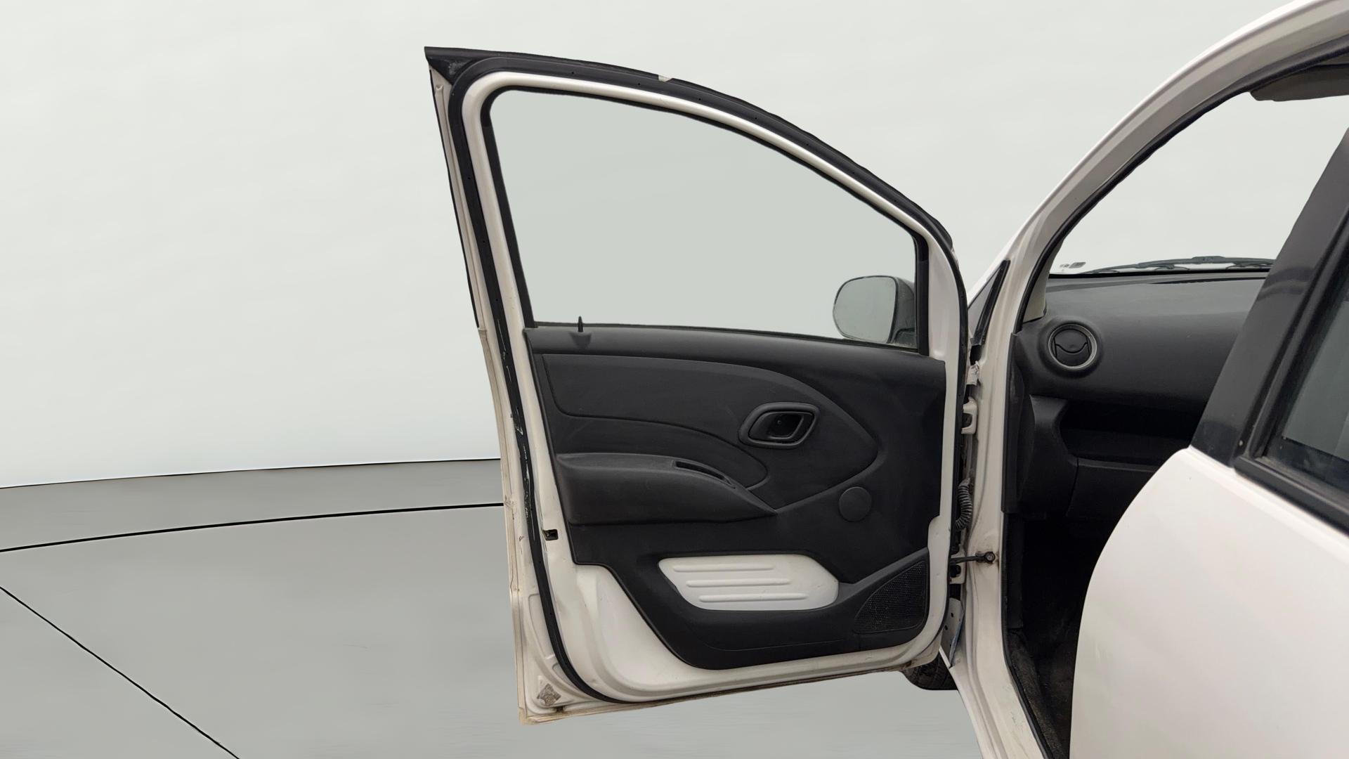 View 2018 Datsun Redi GO T(O)-1.0L Image 30 Used 2018 Datsun Redi GO T(O)-1.0L Image 30