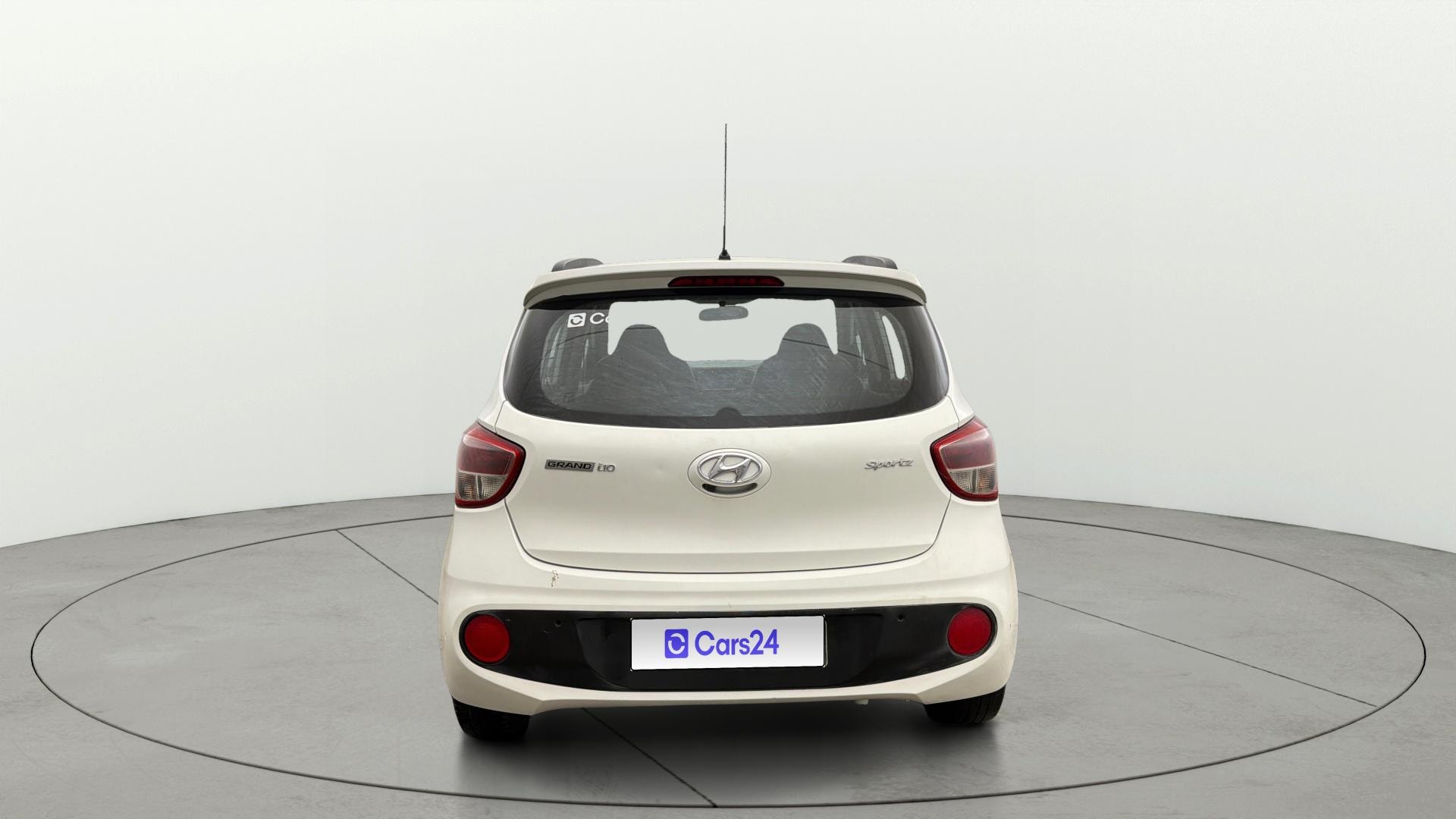 View 2019 Hyundai Grand i10 Sportz 1.2 Kappa Image 40 Used 2019 Hyundai Grand i10 Sportz 1.2 Kappa Image 40