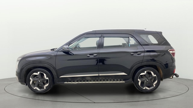 View Hyundai Alcazar Image 5 Used Hyundai Alcazar Image 5