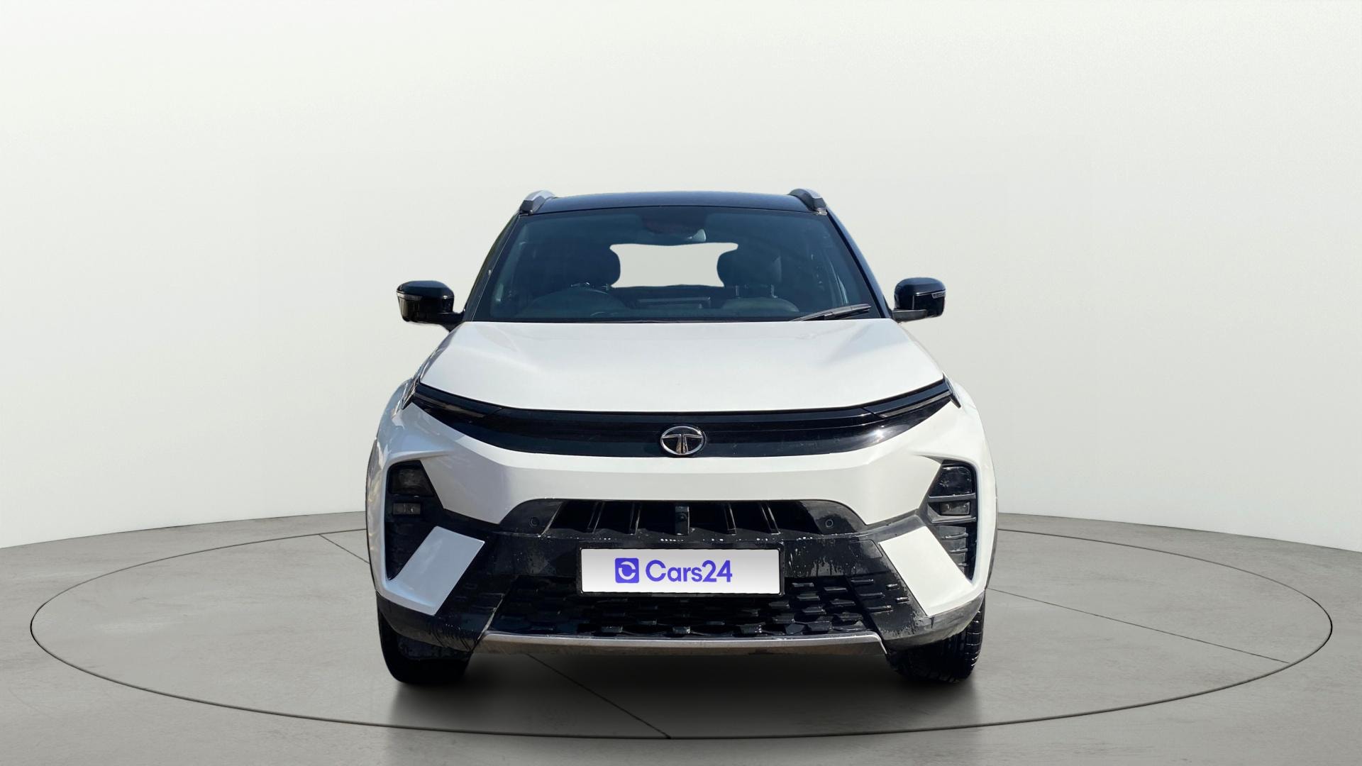 View 2024 Tata Nexon Revotron XE Image 1 Used 2024 Tata Nexon Revotron XE Image 1