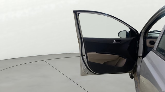 View Hyundai Grand i10 Image 30 Used Hyundai Grand i10 Image 30