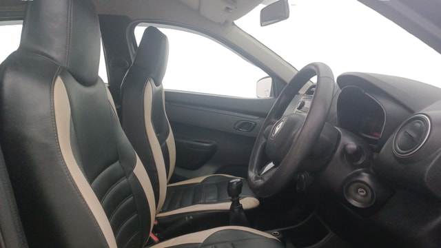 View Renault Kwid Image 25 Used Renault Kwid Image 25