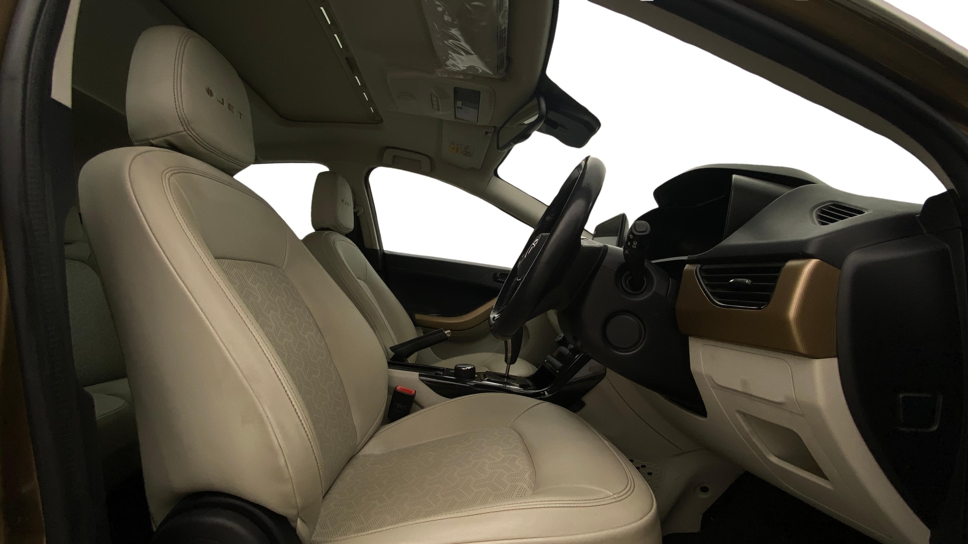 View 2023 Tata Nexon Revotorq XZA Plus Luxs AMT Jet Edition Image 28 Used 2023 Tata Nexon Revotorq XZA Plus Luxs AMT Jet Edition Image 28
