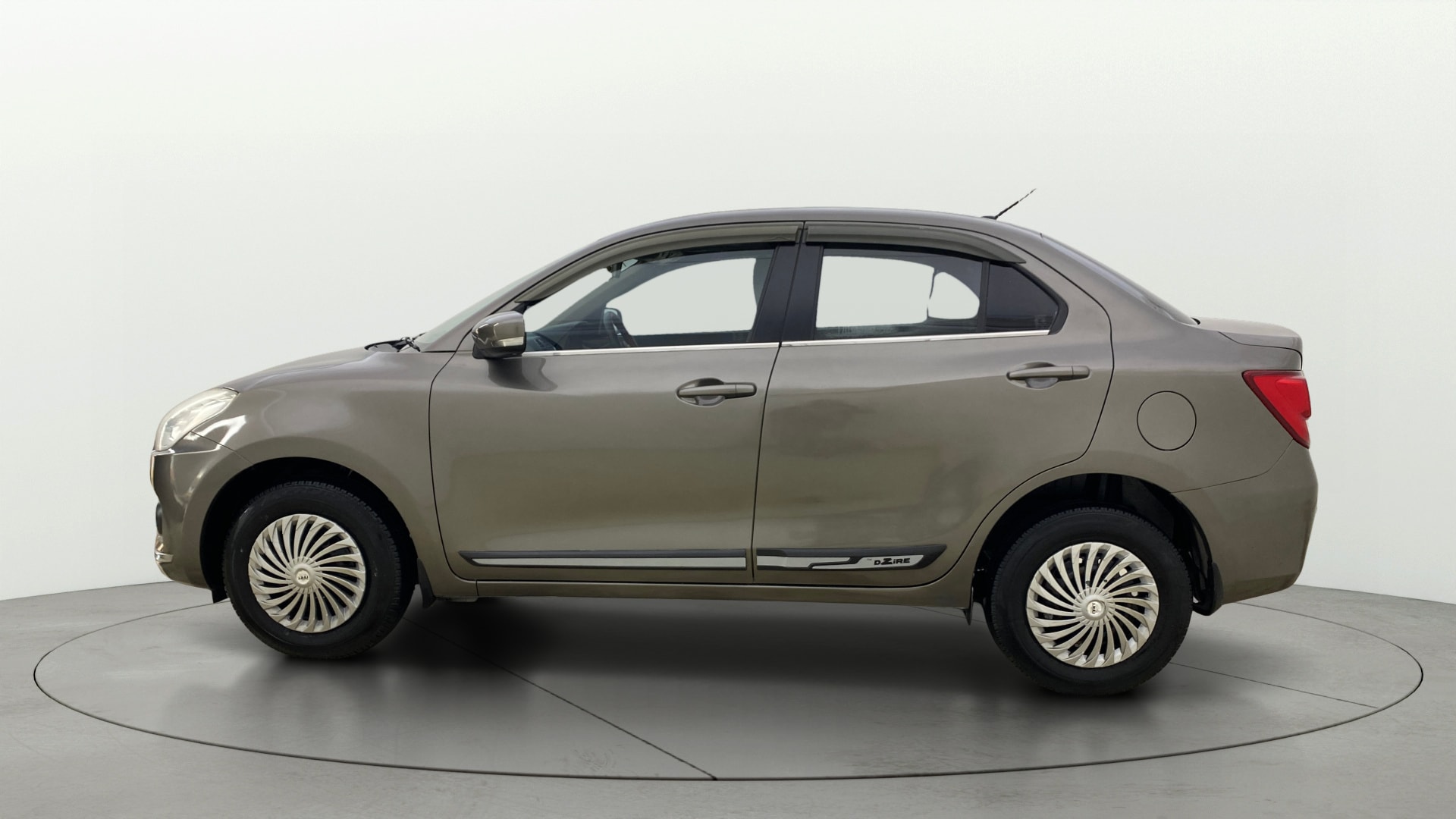 View 2019 Maruti Suzuki 1000 Base Variant Image 5 Used 2019 Maruti Suzuki 1000 Base Variant Image 5