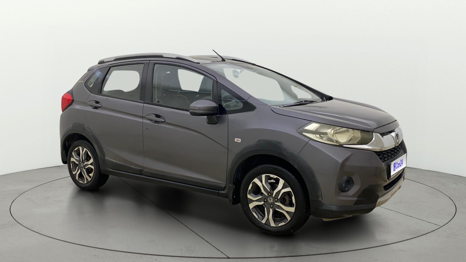 View 2018 Honda WR-V S MT Diesel Edge Edition Image 21 Used 2018 Honda WR-V S MT Diesel Edge Edition Image 21