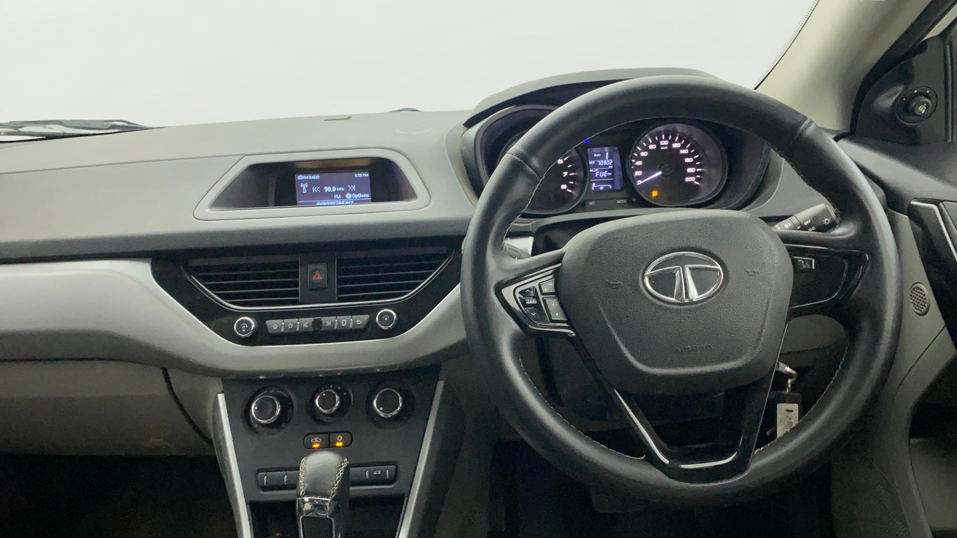 View 2019 Tata Nexon Revotron XMA AMT Image 20 Used 2019 Tata Nexon Revotron XMA AMT Image 20