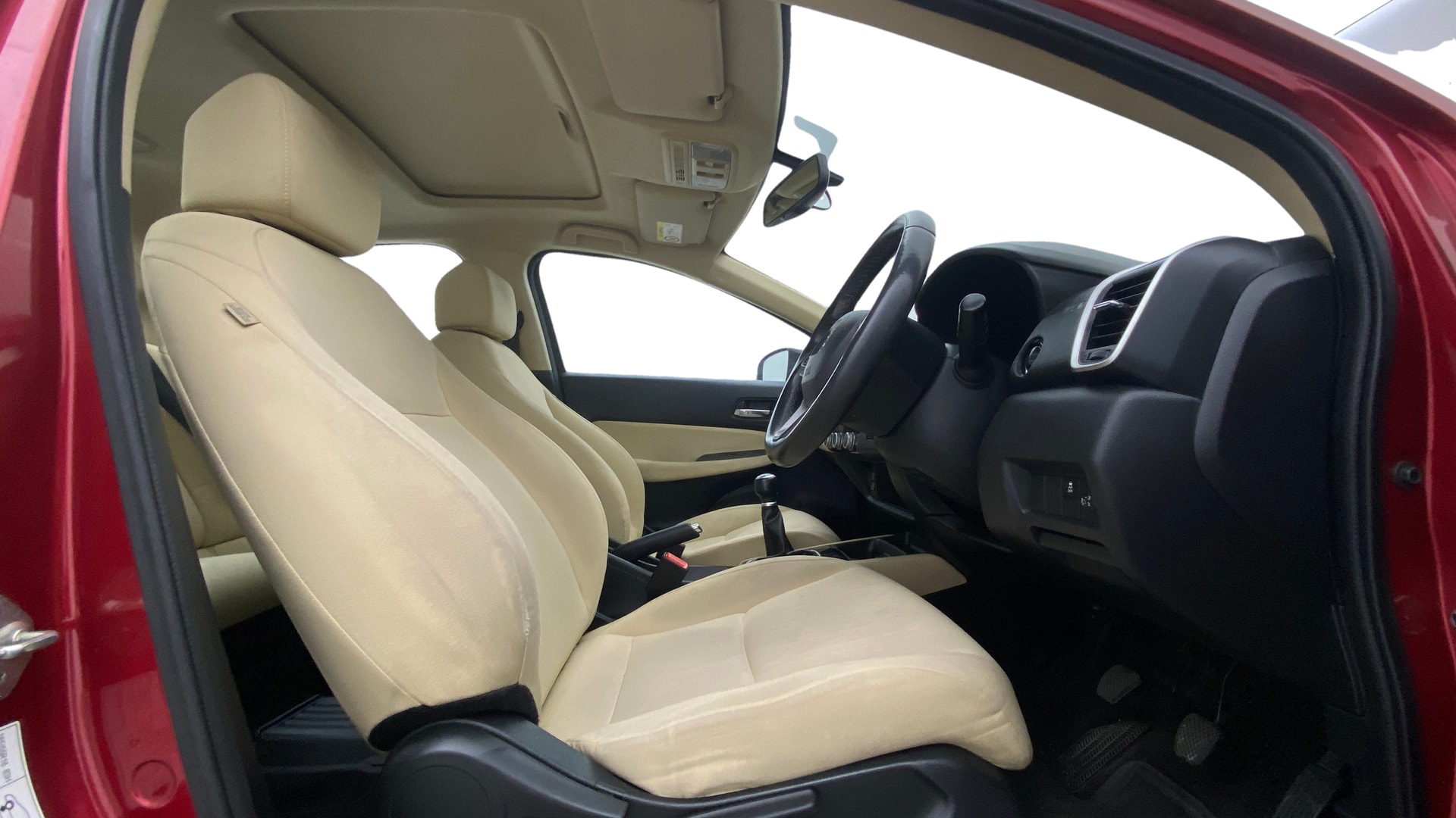 View 2021 Honda City ZX MT Diesel Anniversary Edition Image 28 Used 2021 Honda City ZX MT Diesel Anniversary Edition Image 28