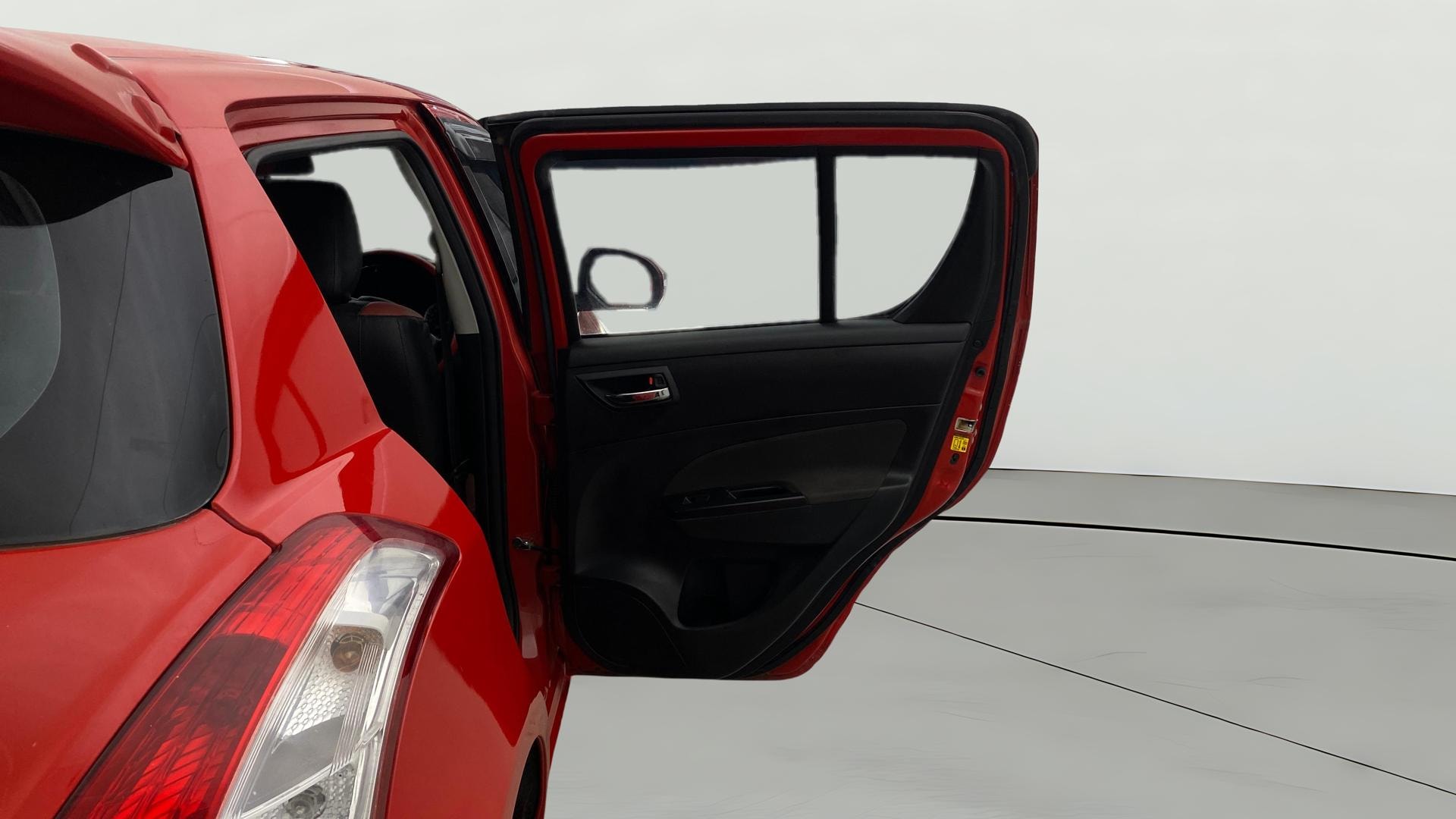 View 2017 Maruti Suzuki 1000 Base Variant Image 7 Used 2017 Maruti Suzuki 1000 Base Variant Image 7