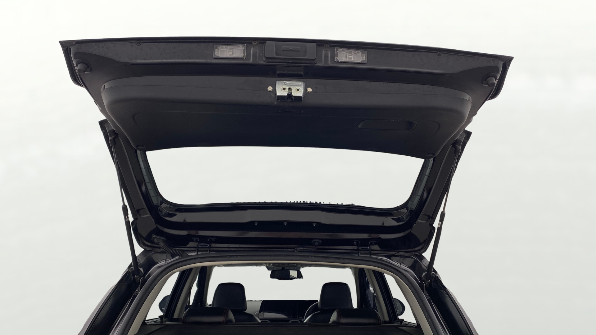 View 2022 Kia Sonet GTX Plus iMT Petrol Image 17 Used 2022 Kia Sonet GTX Plus iMT Petrol Image 17