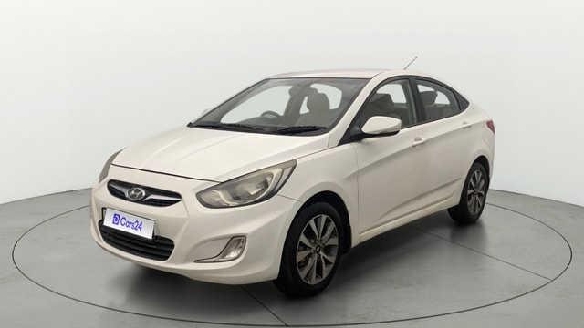 View Hyundai Fluidic Verna Image 35 Used Hyundai Fluidic Verna Image 35