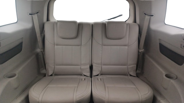 View Mahindra XUV500 Image 10 Used Mahindra XUV500 Image 10