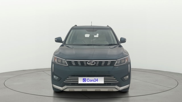 View Mahindra XUV300 Image 1 Used Mahindra XUV300 Image 1