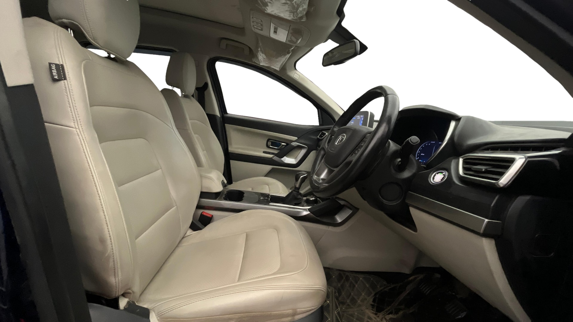 View 2021 Tata Safari XZ Plus Image 19 Used 2021 Tata Safari XZ Plus Image 19