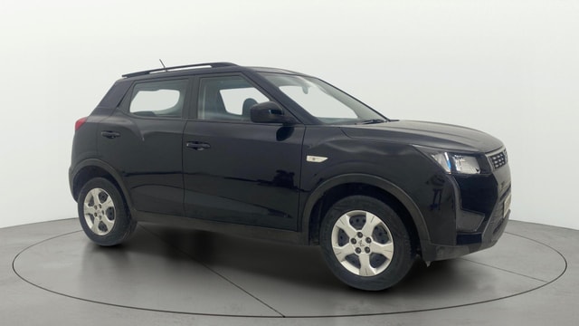 View Mahindra XUV300 Image 21 Used Mahindra XUV300 Image 21