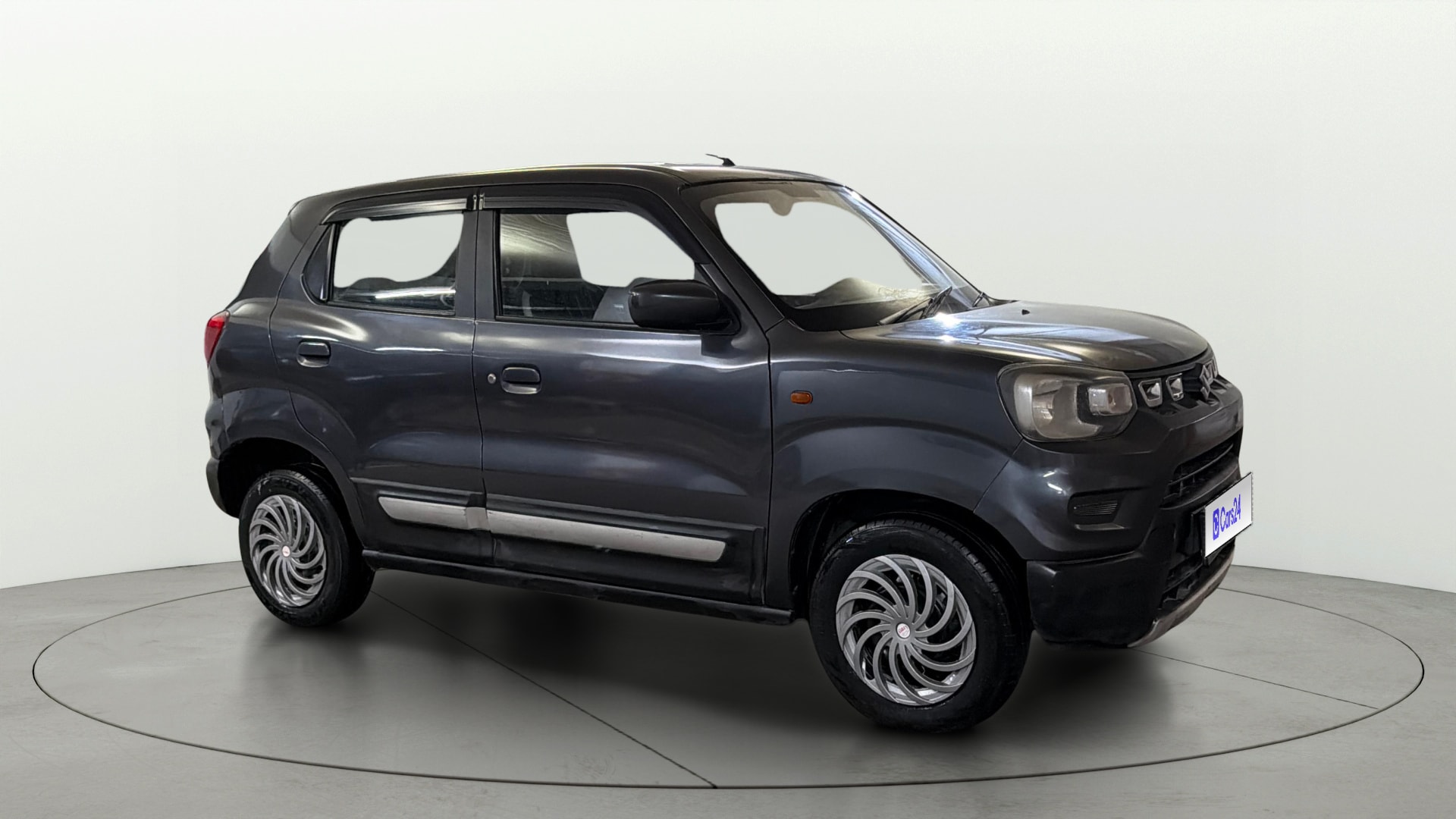 View 2022 Maruti Suzuki 1000 Base Variant Image 36 Used 2022 Maruti Suzuki 1000 Base Variant Image 36