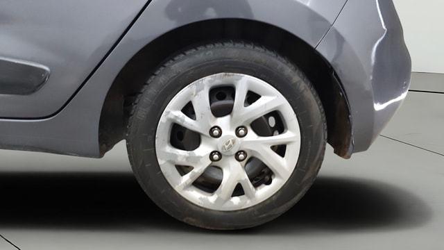 View Hyundai Grand i10 Image 11 Used Hyundai Grand i10 Image 11