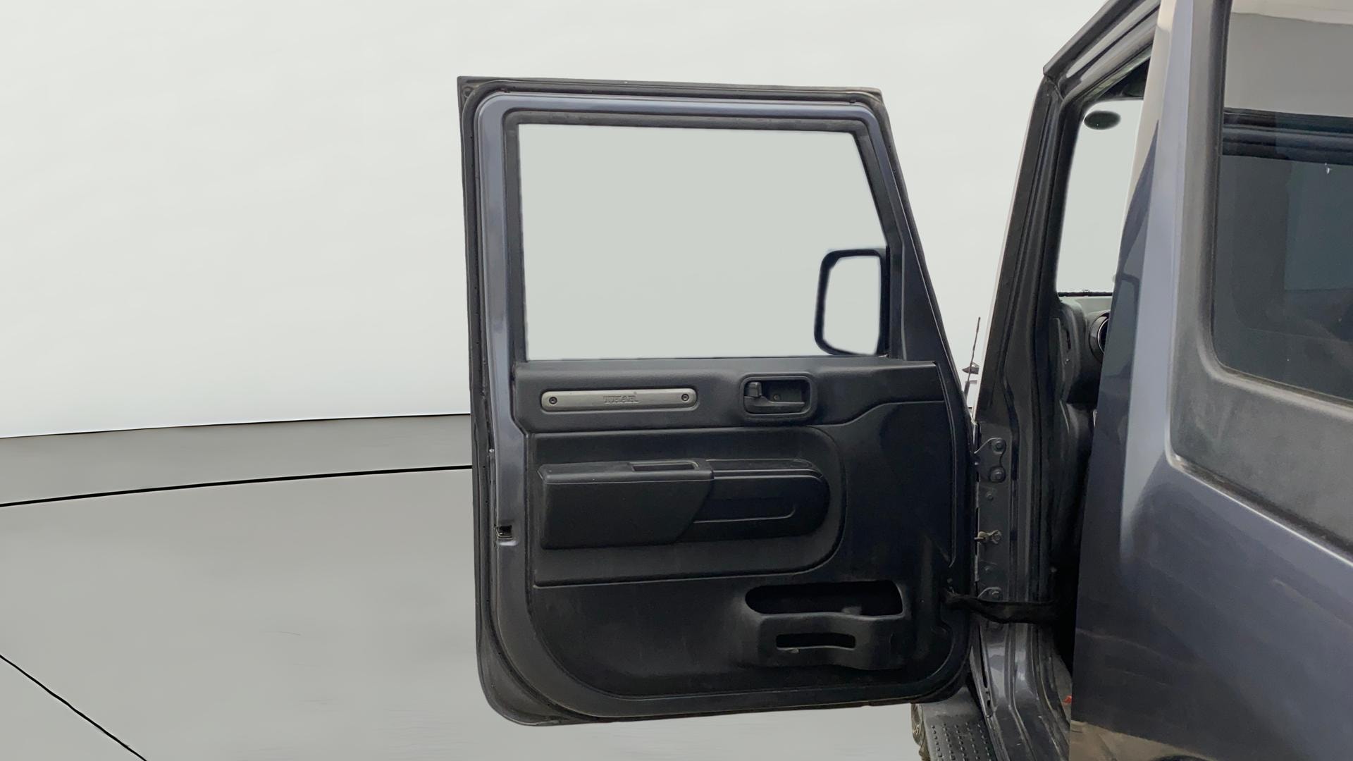 View 2022 Mahindra Thar AX Standard Manual Soft Top 6 Seater Image 29 Used 2022 Mahindra Thar AX Standard Manual Soft Top 6 Seater Image 29