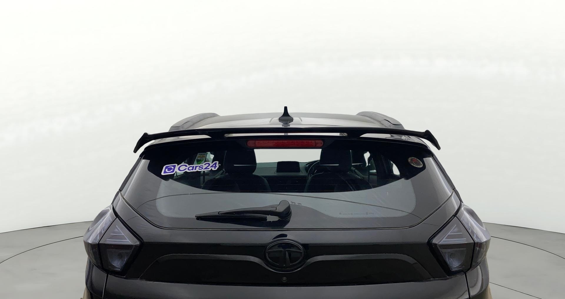 View 2023 Tata Nexon Revotron XE Image 4 Used 2023 Tata Nexon Revotron XE Image 4