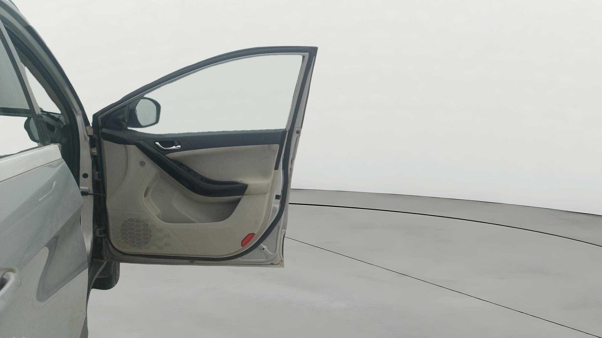 View 2021 Tata Nexon Revotron XE Image 48 Used 2021 Tata Nexon Revotron XE Image 48