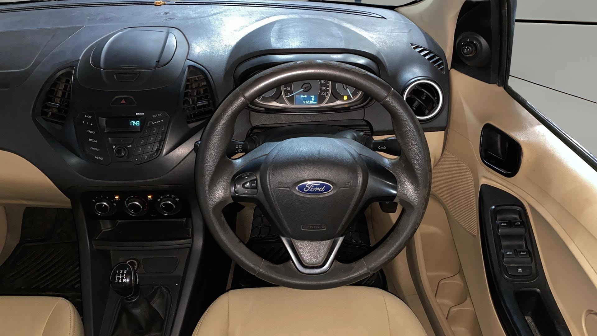 View 2017 Ford Figo Aspire 1.2P Ambiente MT BS IV Image 20 Used 2017 Ford Figo Aspire 1.2P Ambiente MT BS IV Image 20