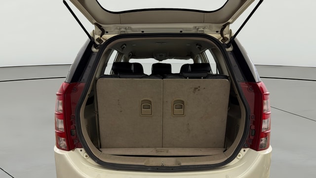 View Mahindra XUV500 Image 39 Used Mahindra XUV500 Image 39